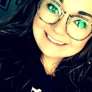 Meet your Posher, Katelen